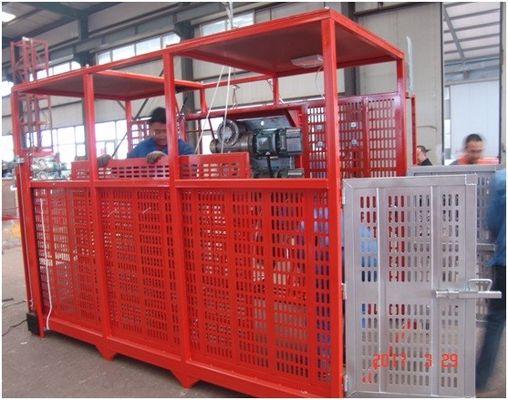 Open Top Cage 2ton 22m/Min Construction Material Lifting Hoist In Building Site construction site hoist